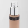 Recambio de la base de maquillaje Prada Reveal Skin Optimizing Foundation – MC45 – Tono medio frío Recambio de la base de maquillaje Prada Reveal Skin Optimizing Foundation – MC45 – Tono medio frío