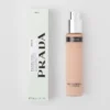 Recambio de la base de maquillaje Prada Reveal Skin Optimizing Foundation – MC45 – Tono medio frío Recambio de la base de maquillaje Prada Reveal Skin Optimizing Foundation – MC45 – Tono medio frío