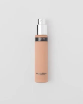 Recambio de la base de maquillaje Prada Reveal Skin Optimizing Foundation – MC50 – Tono medio frío
