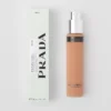 Recambio de la base de maquillaje Prada Reveal Skin Optimizing Foundation – MC60 – Medium Cool Recambio de la base de maquillaje Prada Reveal Skin Optimizing Foundation – MC60 – Medium Cool