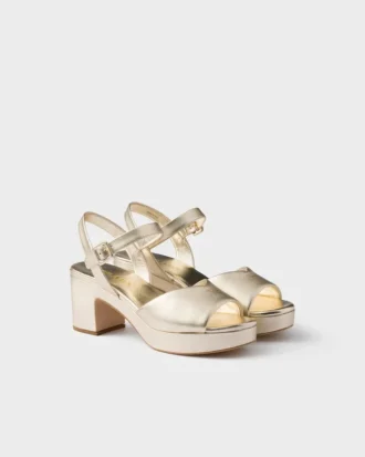 Sandalias acolchadas de piel napa