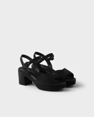 Sandalias de ante acolchadas