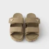 Sandalias de ante con tiras Sandalias de ante con tiras