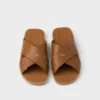 Sandalias de cuero con diseño entrecruzado Sandalias de cuero con diseño entrecruzado