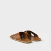Sandalias de cuero con diseño entrecruzado Sandalias de cuero con diseño entrecruzado