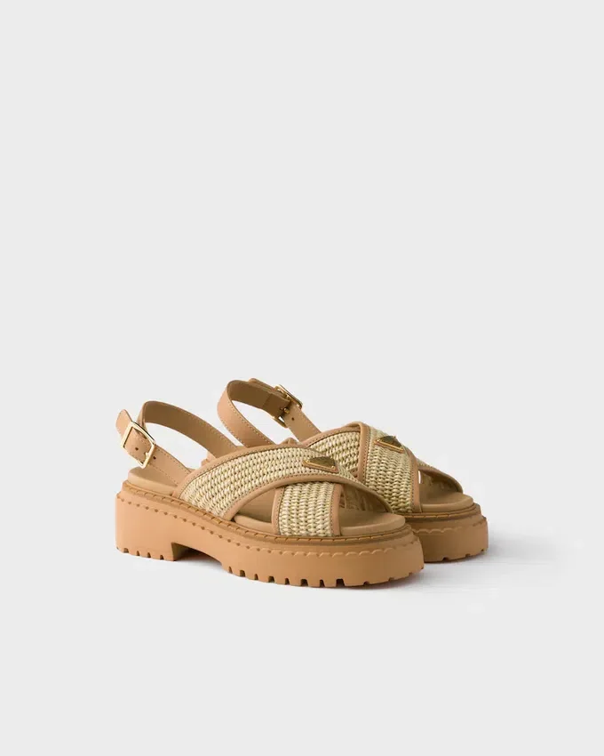 Sandalias de ganchillo y cuero Sandalias de ganchillo y cuero