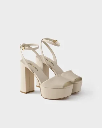 Sandalias de plataforma de piel napa