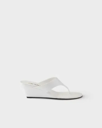 Sandalias de tiras de charol