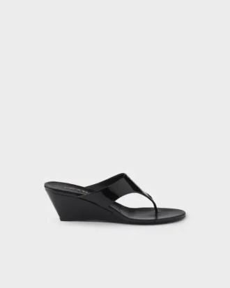 Sandalias de tiras de charol