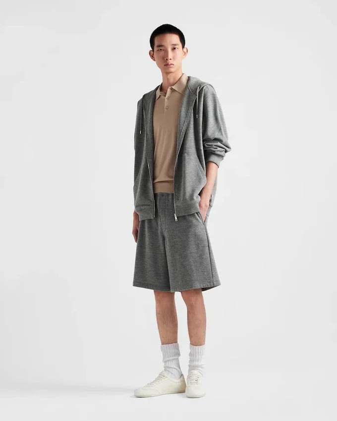 Sudadera con capucha de mezcla de cachemira Sudadera con capucha de mezcla de cachemira