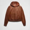 Sudadera con capucha de piel Sudadera con capucha de piel