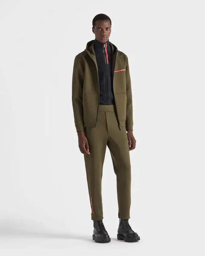 Sudadera con capucha de tejido técnico Sudadera con capucha de tejido técnico
