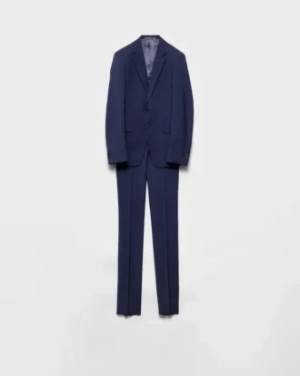 Traje de lana y mohair de botonadura sencilla