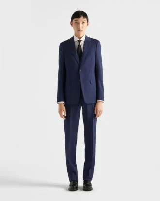 Traje de lana y mohair de botonadura sencilla
