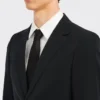 Traje de una sola botonadura de tejido técnico Traje de una sola botonadura de tejido técnico