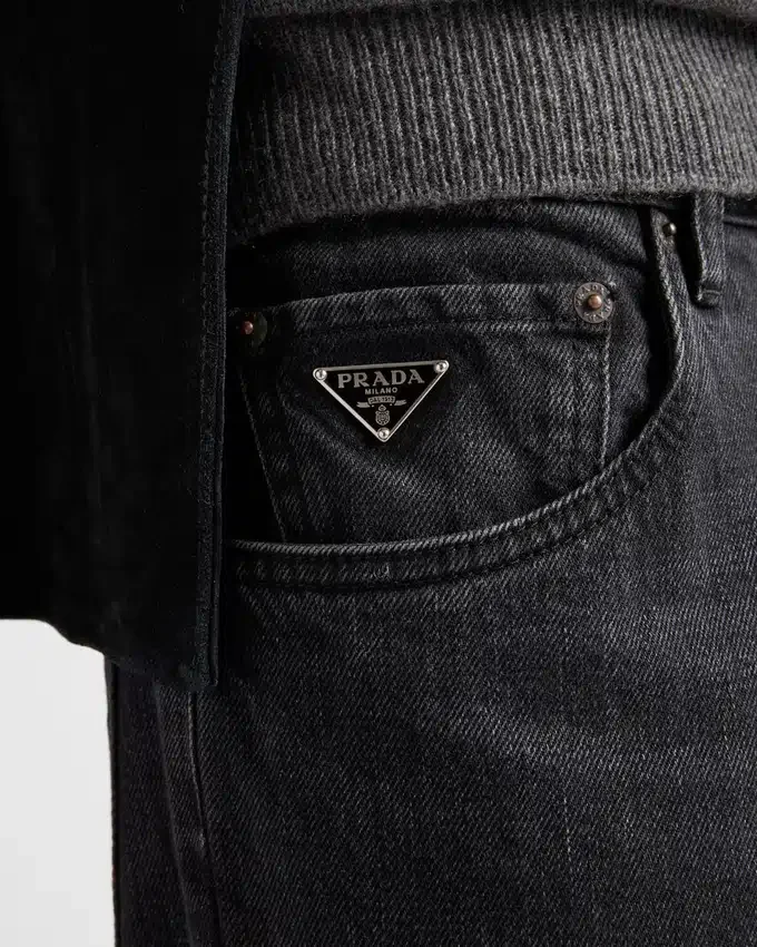 Vaqueros de denim de cinco bolsillos Vaqueros de denim de cinco bolsillos