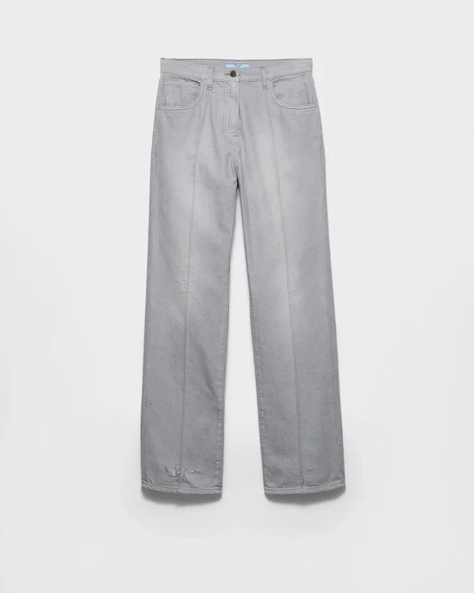 Vaqueros de denim lavado Vaqueros de denim lavado
