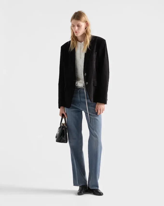 Vaqueros de denim lavado Vaqueros de denim lavado