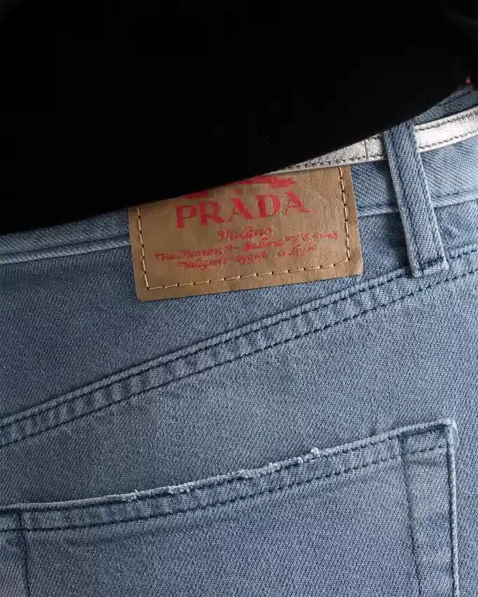 Vaqueros de denim lavado Vaqueros de denim lavado