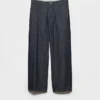 Vaqueros de denim sin tratar de corte regular Vaqueros de denim sin tratar de corte regular