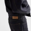 Vaqueros de denim sin tratar de corte regular Vaqueros de denim sin tratar de corte regular
