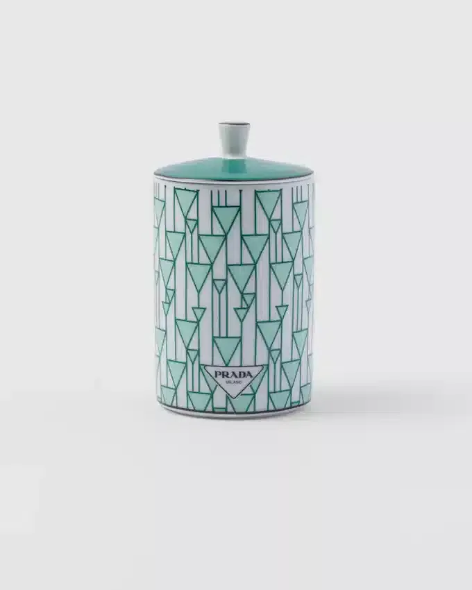 Vela perfumada de porcelana – Verde Viena Vela perfumada de porcelana – Verde Viena