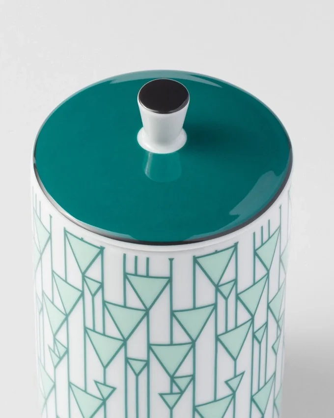 Vela perfumada de porcelana – Verde Viena Vela perfumada de porcelana – Verde Viena