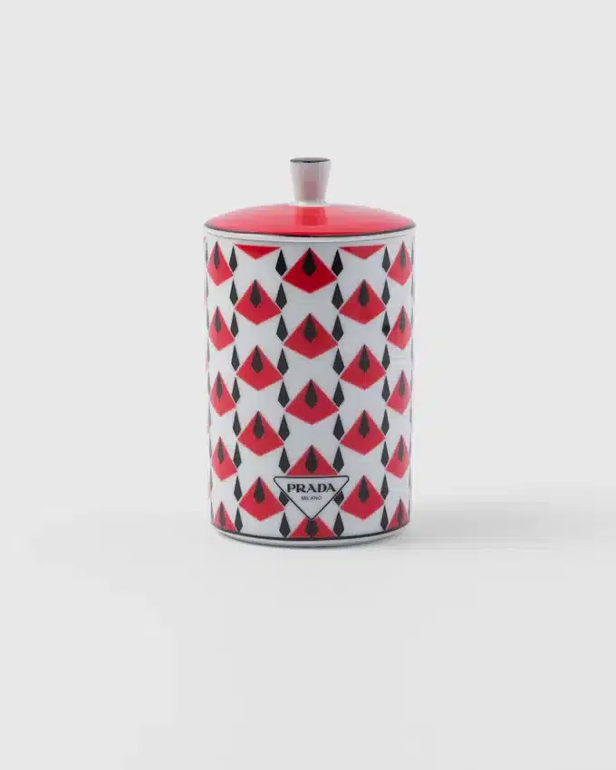 Vela perfumada de porcelana – Vienna Red Vela perfumada de porcelana – Vienna Red