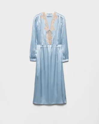 Vestido de crepé satinado y encaje de manga larga