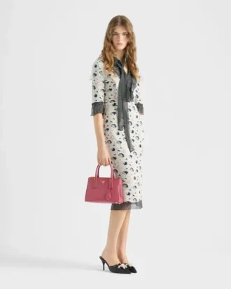 Vestido de georgette estampado