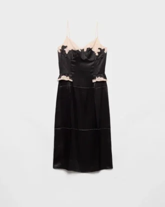 Vestido de seda y encaje