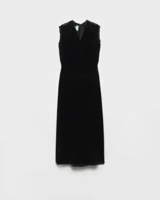 Vestido de terciopelo arrugado
