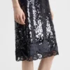 Vestido de terciopelo bordado con lentejuelas y encaje Vestido de terciopelo bordado con lentejuelas y encaje