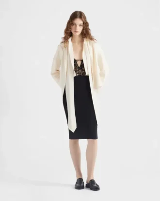 Vestido liso de tejido elástico