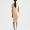Vestido liso de tejido elástico Vestido liso de tejido elástico