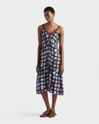 Vestido marroquí con estampado floral Vestido marroquí con estampado floral
