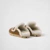 Zapatillas de ante y piel de oveja Zapatillas de ante y piel de oveja