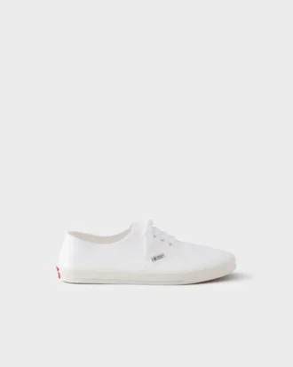 Zapatillas de tela perforada