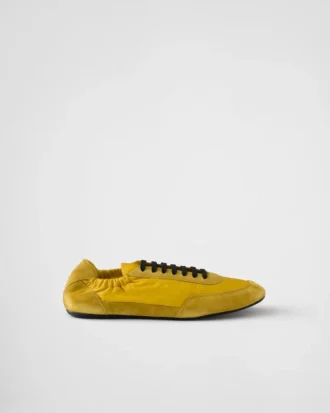 Zapatillas elásticas de Re-Nylon y ante