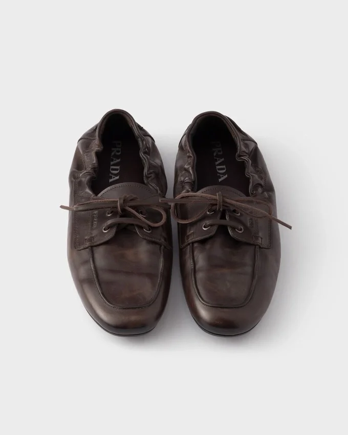 Zapatos con cordones de cuero envejecido Shuffle Zapatos con cordones de cuero envejecido Shuffle