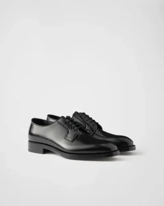 Zapatos con cordones de piel cepillada