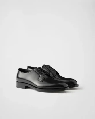 Zapatos con cordones de piel cepillada