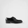 Zapatos con cordones de piel cepillada