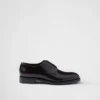Zapatos con cordones de piel cepillada