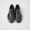 Zapatos con cordones de piel cepillada