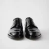 Zapatos con cordones de piel cepillada