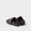 Zapatos de cuero tipo shuffle con hebilla