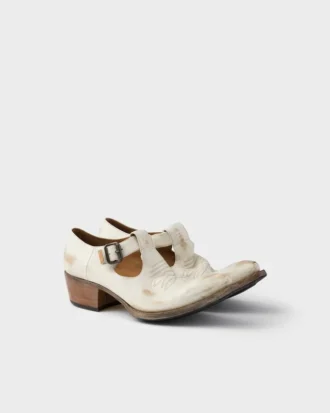 Zapatos de piel envejecida con hebilla