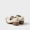Zapatos de piel envejecida con hebilla Zapatos de piel envejecida con hebilla