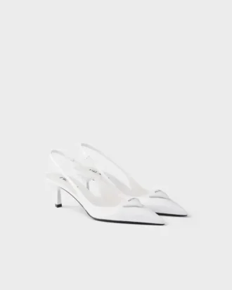 Zapatos de salón con talón abierto de charol